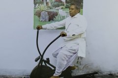 Senior Citizen enjoys a commnal  liiving at Sevashram